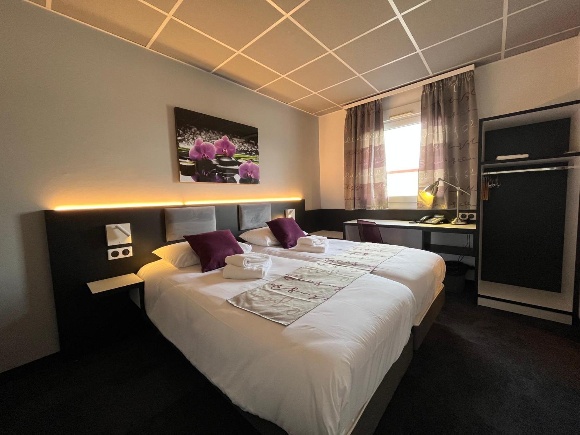 Brit Hotel Le Vesoul Eksteriør billede